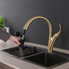 Grifo de cocina de grifos giratorios extraíbles de oro nuevo con alta calidad