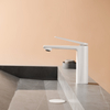 Lavabo de latón con impresión en color Grifo de baño de estilo simple de buena calidad